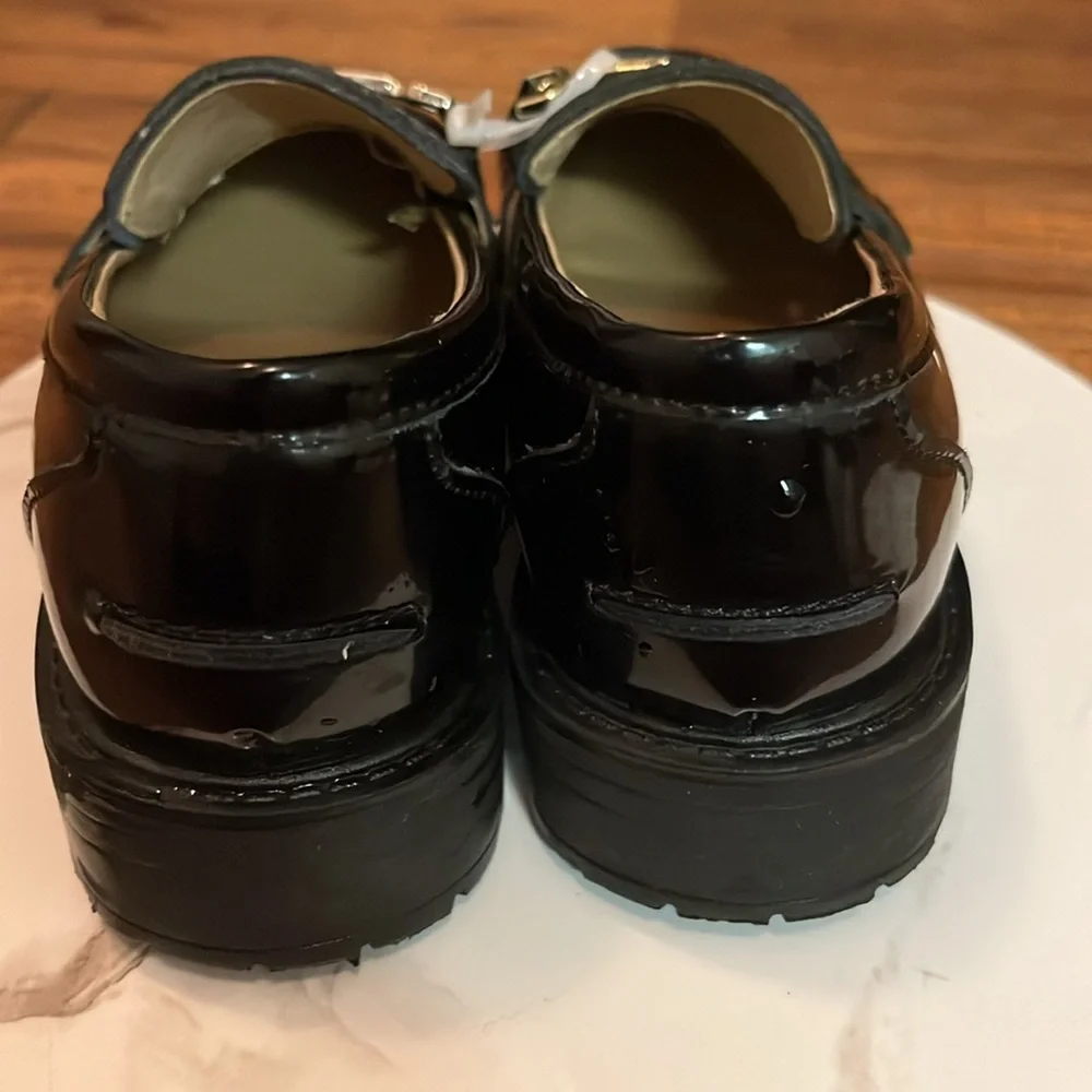 Sam Edelman LEATHER KID TULLY LUG SOLE LOAFER Black Box W/Gold Chain Decorative
